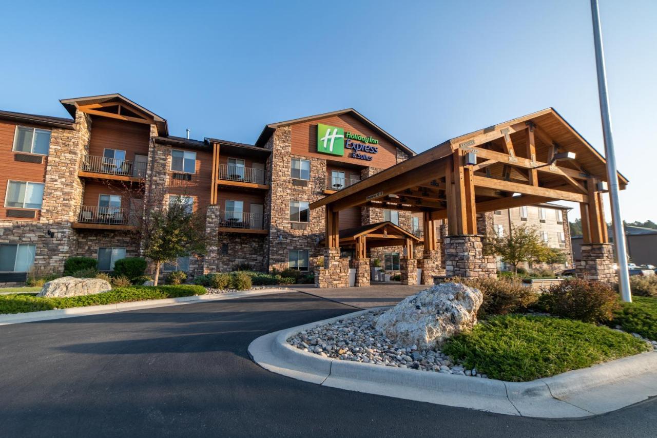 Holiday Inn Express & Suites Custer-Mt Rushmore Exterior foto